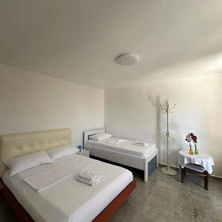 Metaj Apartamento